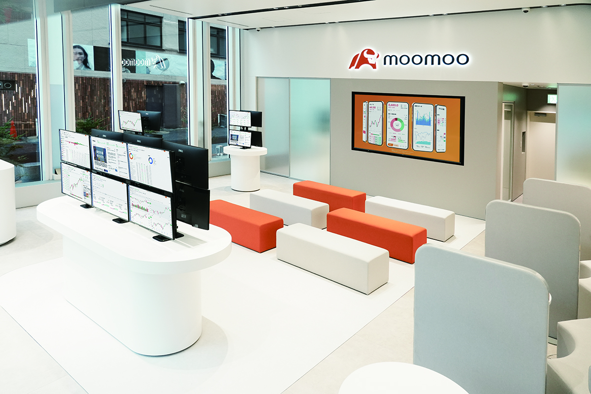moomoo証券ストア 表参道